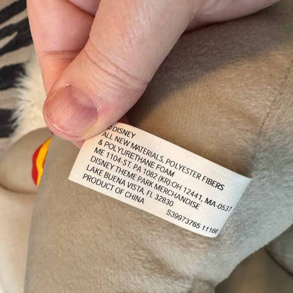 NWT Disneyland Plush Dumbo - Picture 7 of 9